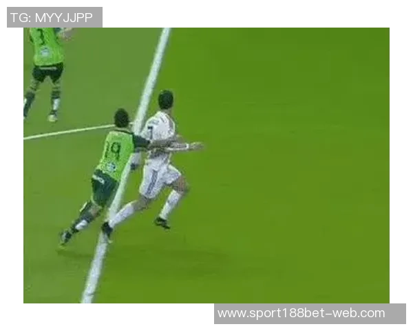 坎塞洛抵达巴萨进行体检周二将出席新闻发布会揭晓新动态